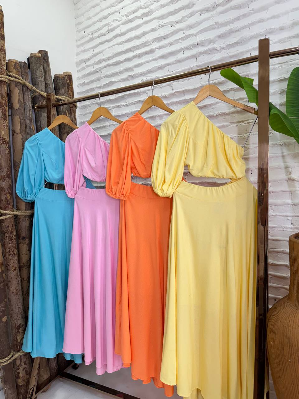 (SPR) VESTIDO LONGO VAZADO MANGA UNICA