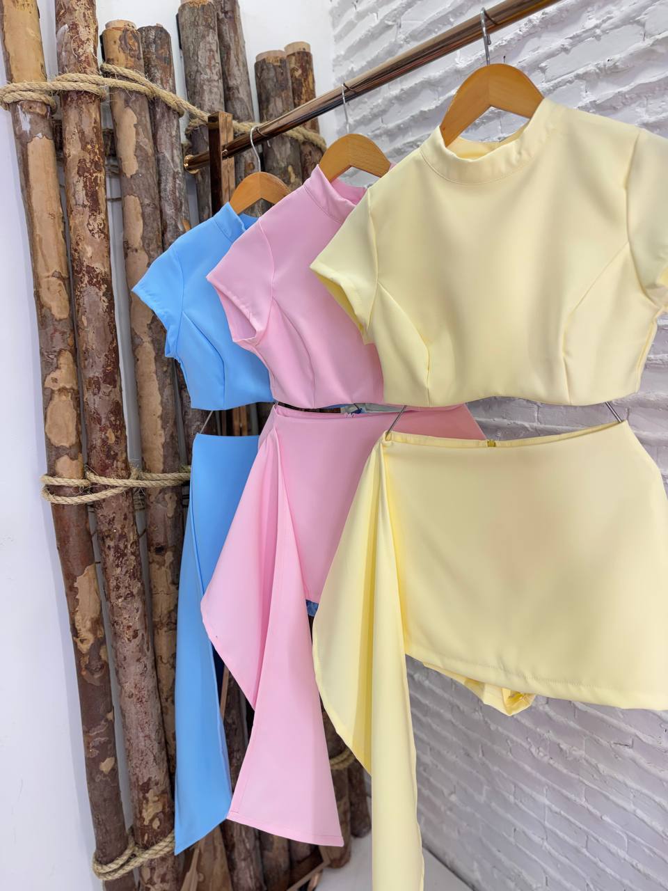 (PRV) CONJUNTO SHORT SAIA+CROPPED MANGA