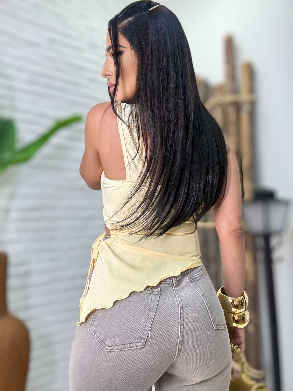 (MDB) BLUSA OMBRO UNICO COM AMARRAÇÃO LATERAL DET. FIVELA