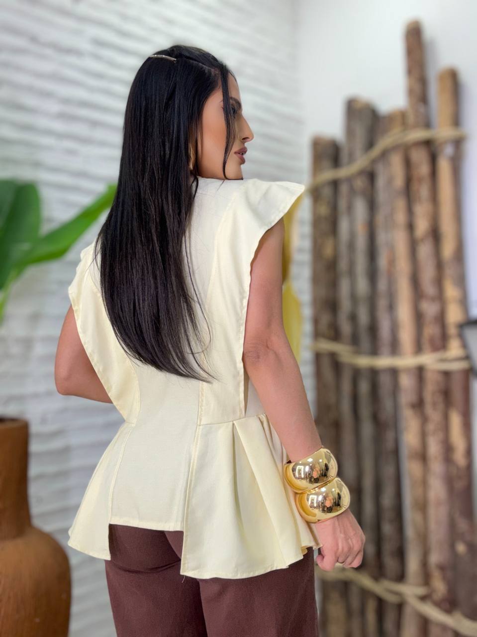 (T.M) BLUSA BOTÕES PEPLUM