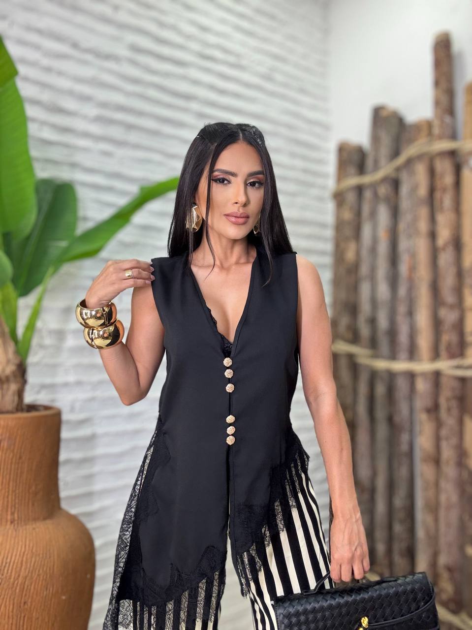 (AKF) BLUSA ASSIMETRICA DET. RENDA