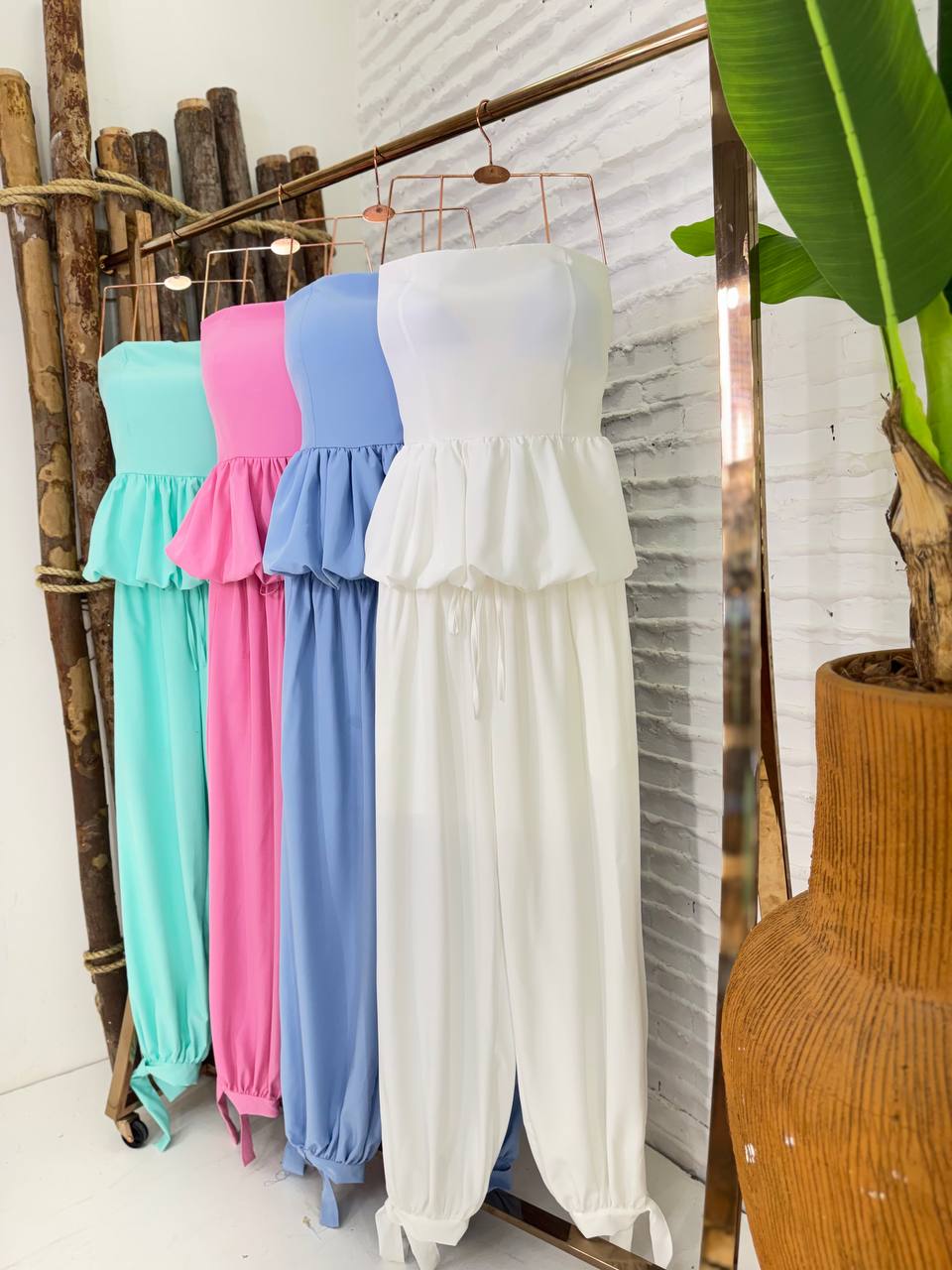 (CYR) CONJUNTO CALÇA BALLON + BLUSA TOMARA QUE CAIA