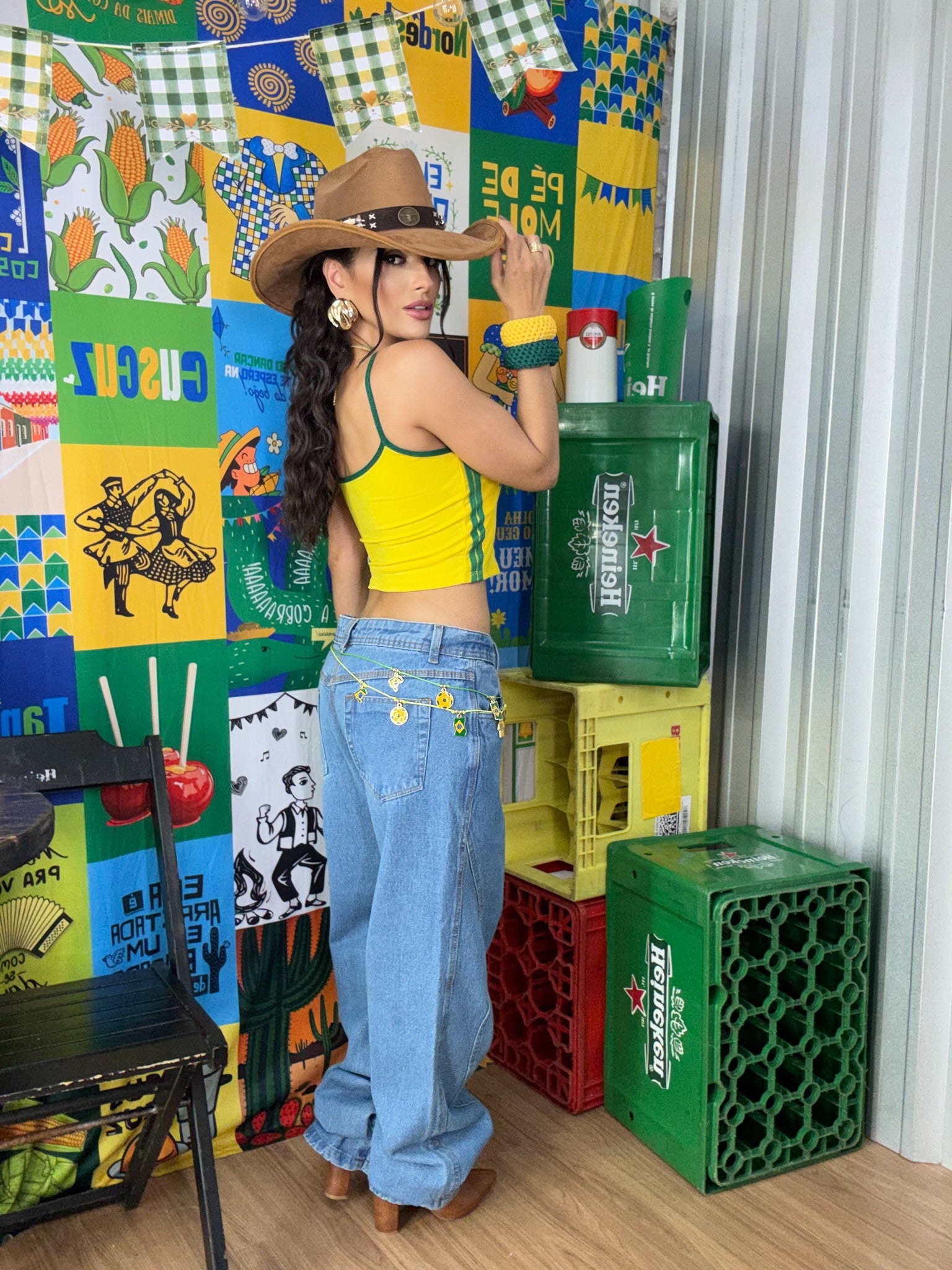 (TOK) CROPPED BRASIL VIRGINIA
