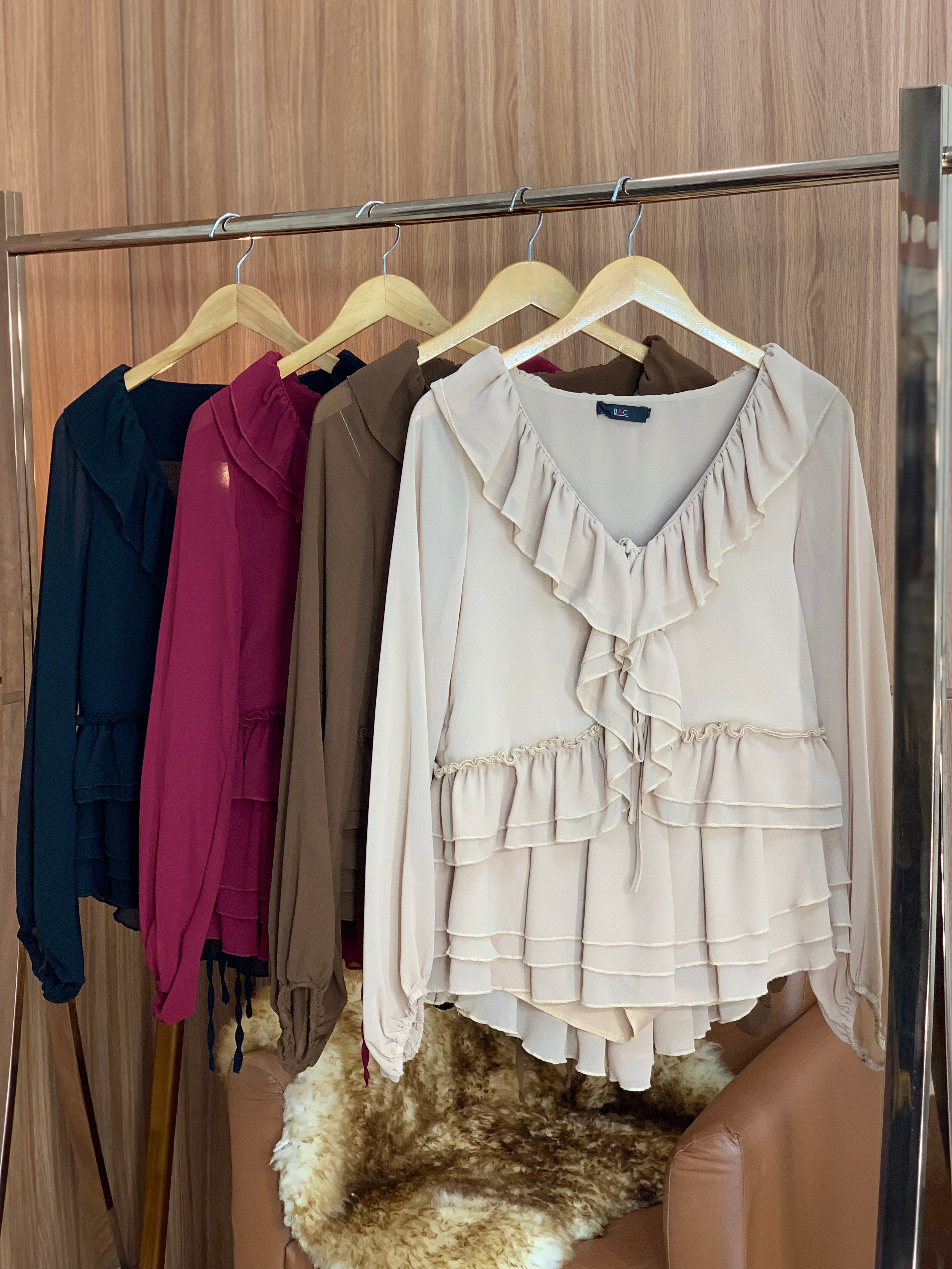 (BLN) CONJUNTO SHORT SAIA + BLUSA MANGA LONGA BABADO