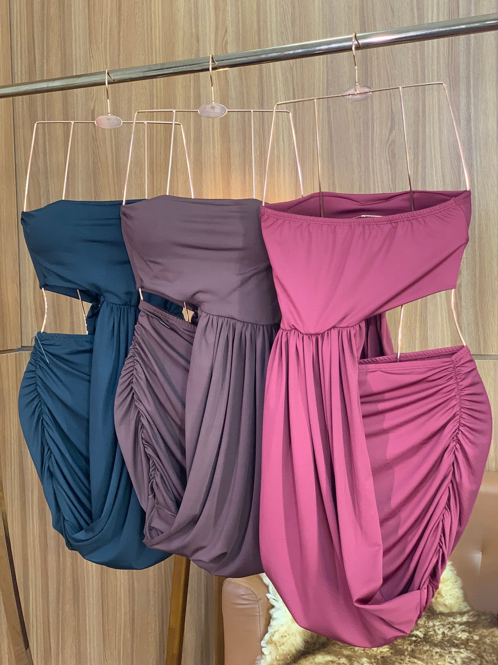 (PDM) VESTIDO TOMARA QUE CAIA CURTO VAZDO