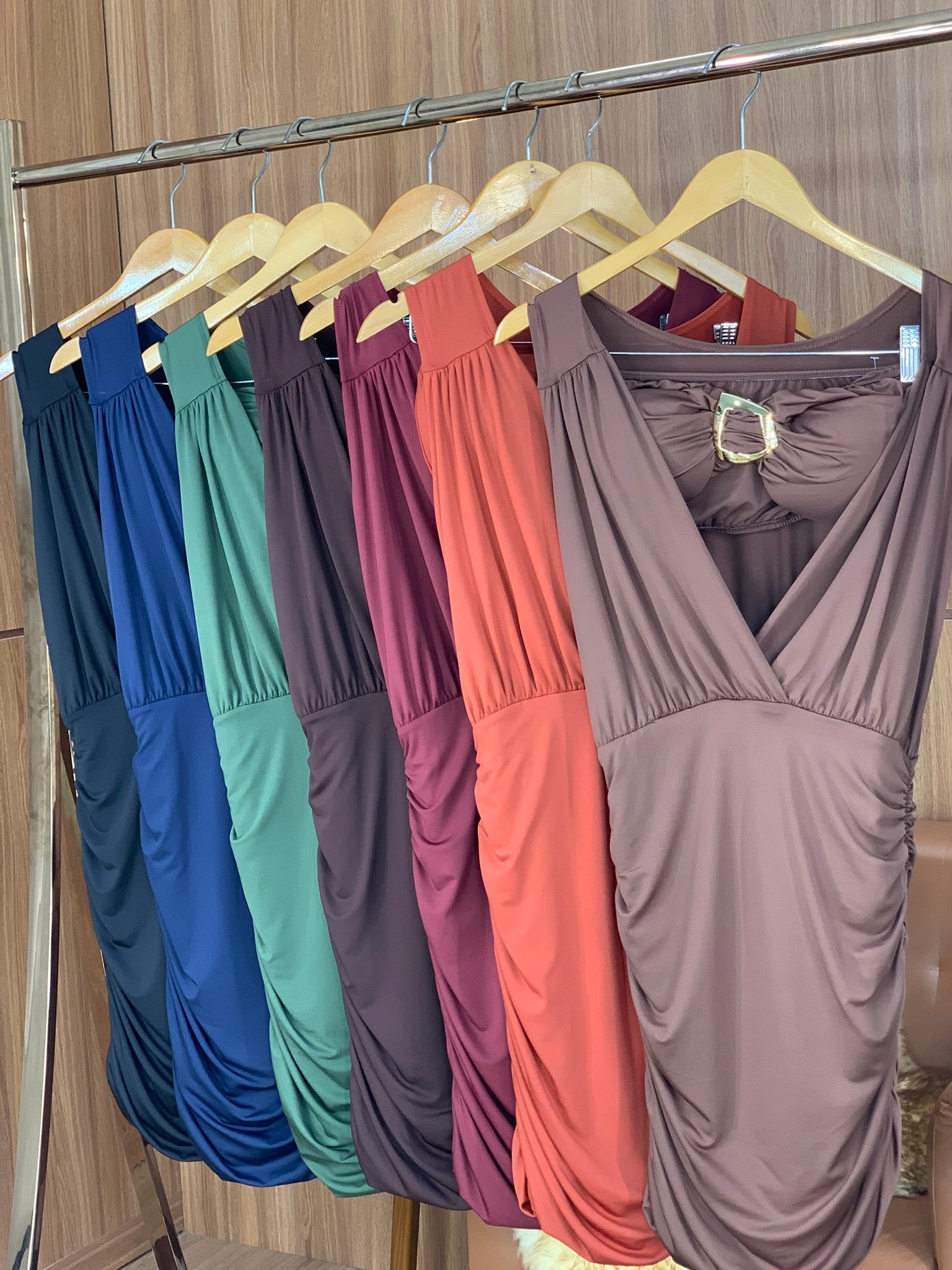 (KEM) VESTIDO MALHA DRAPEADO + TOP DET METAL