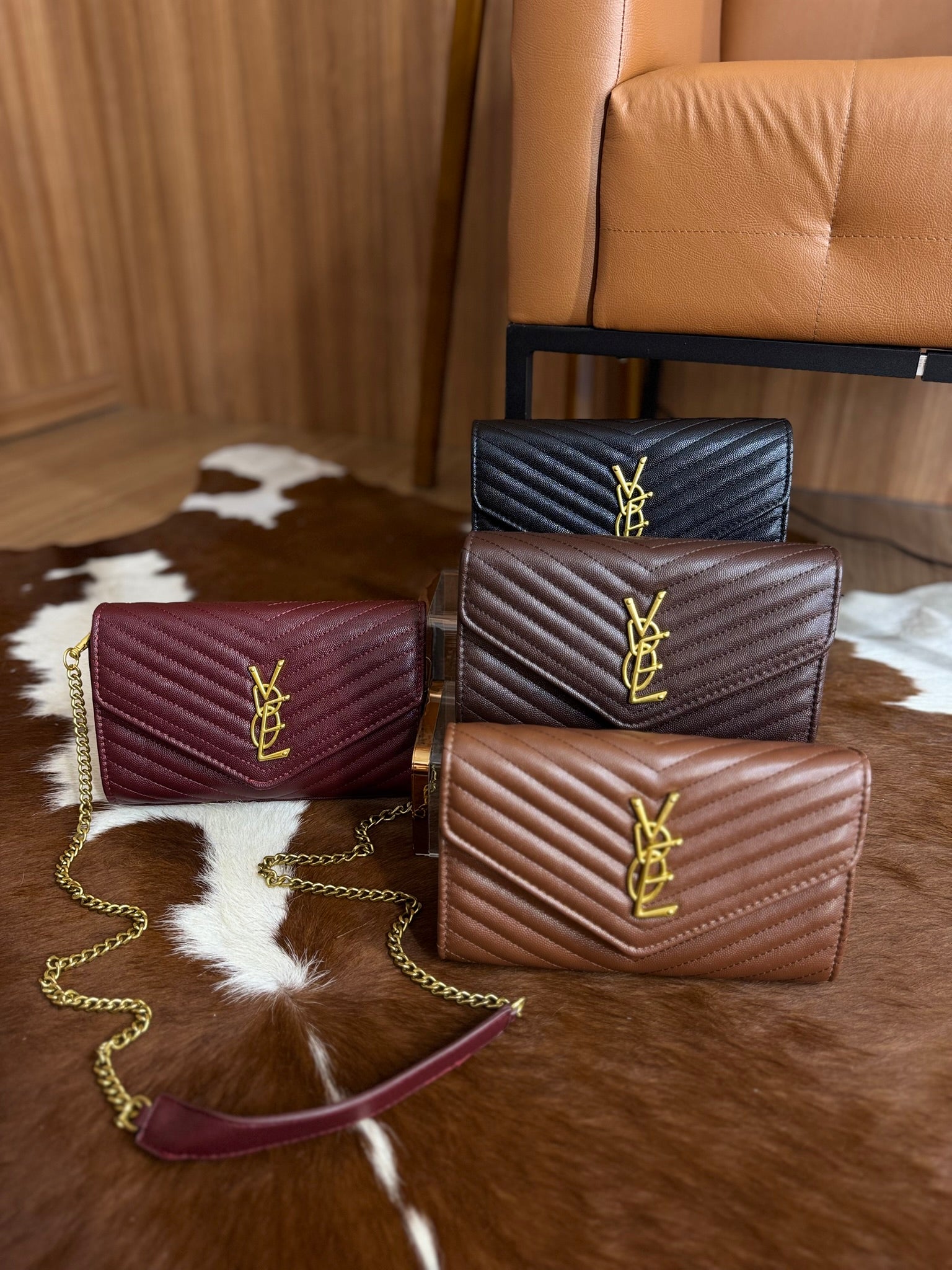 (YMB) BOLSA DET DOURADO  FRONTAL