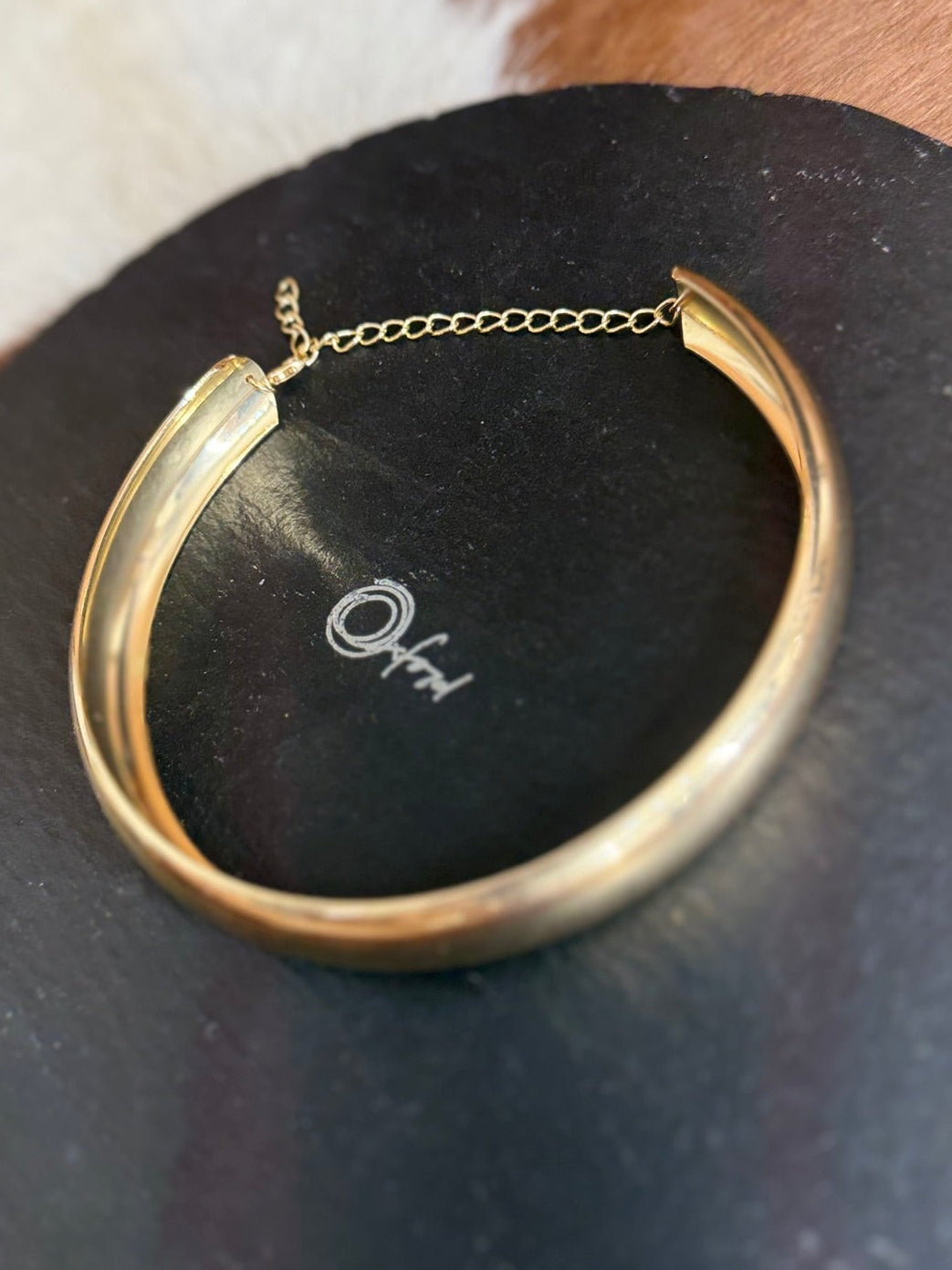 (S.N) CHOCKER