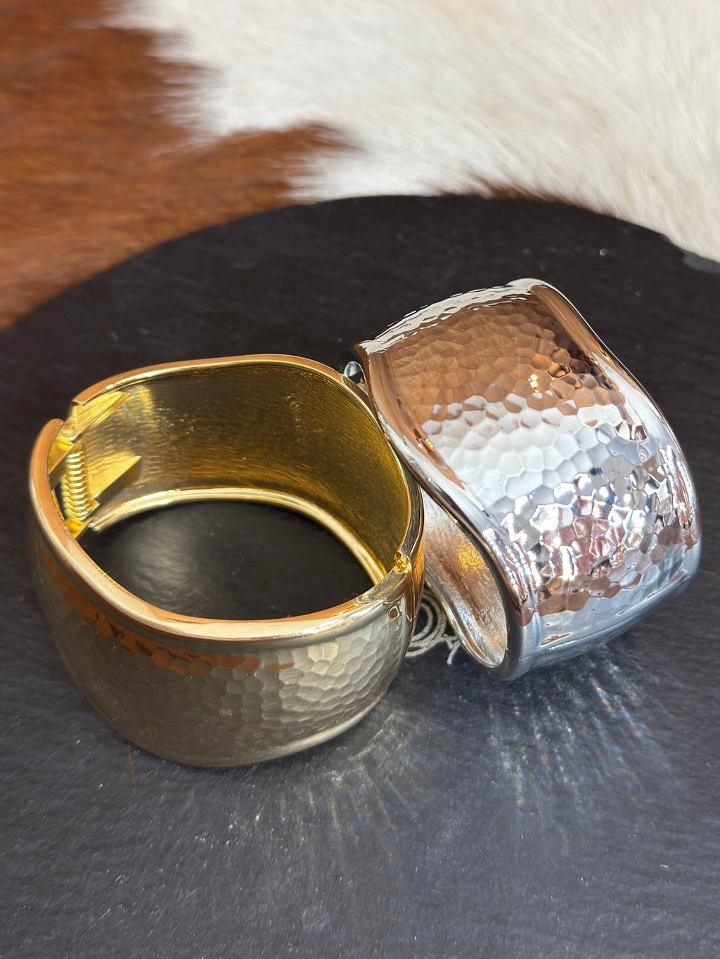 (S.N) BRACELETE RELEVO
