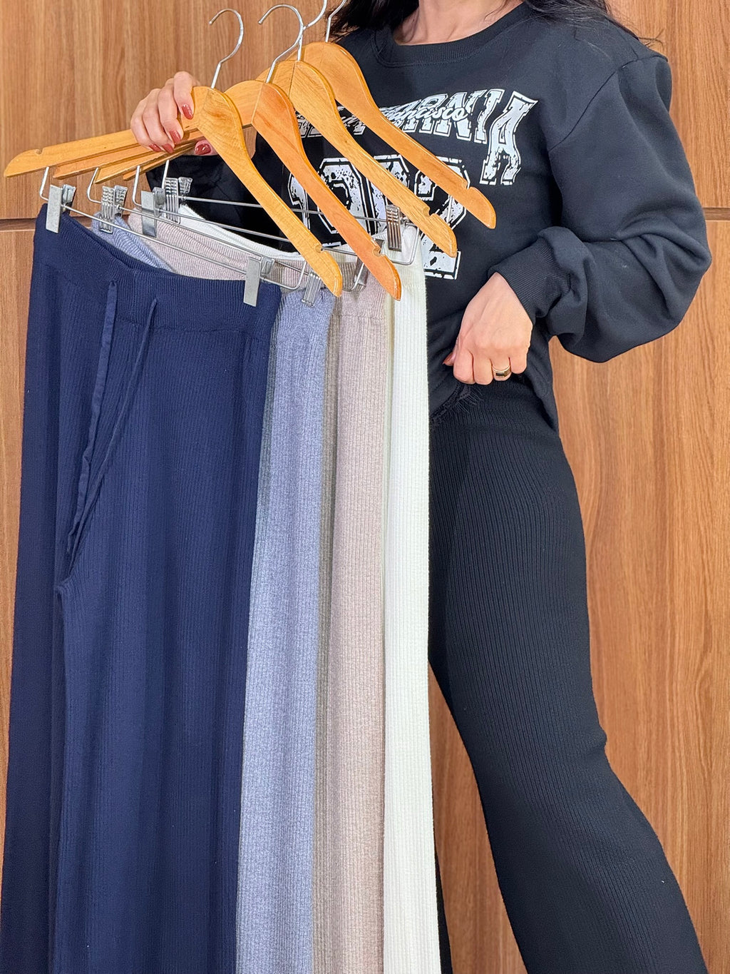 (WKF) CALÇA TRICOT
