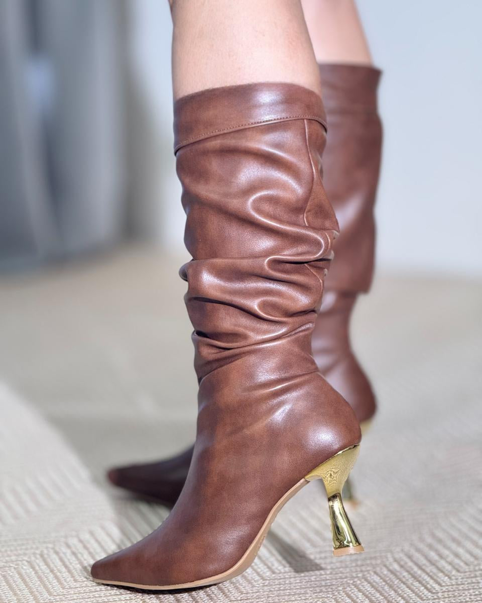 (ARM) BOTA  SALTO TAÇA DOURADO