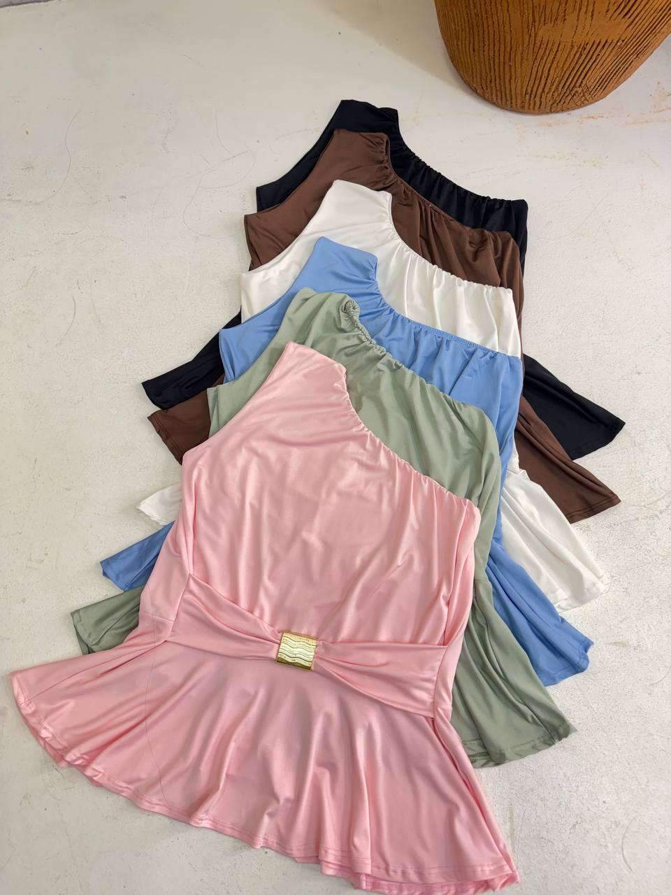 (CRM) BLUSA MALHA LADO UNICA