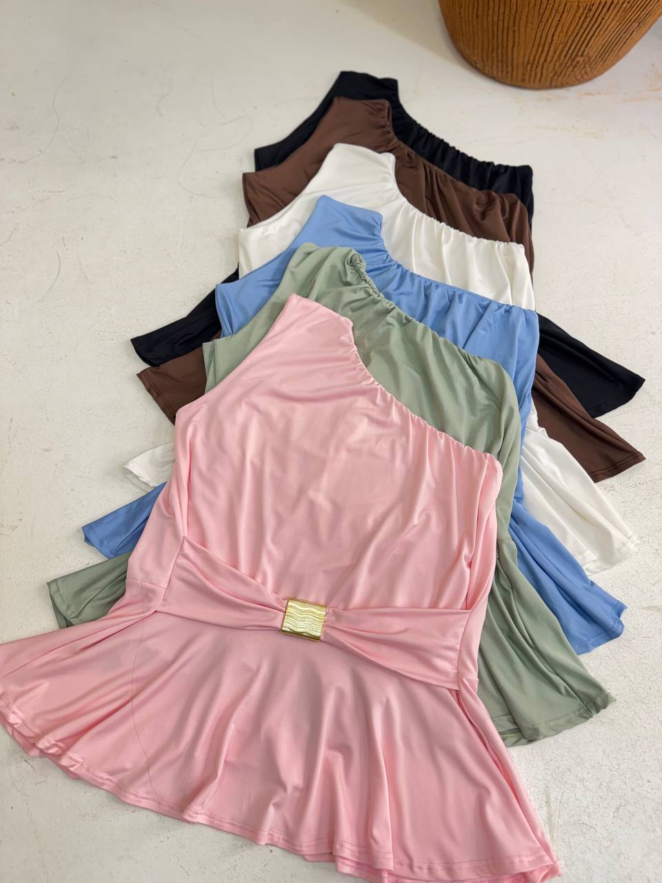 (CRM) BLUSA MALHA LADO UNICA