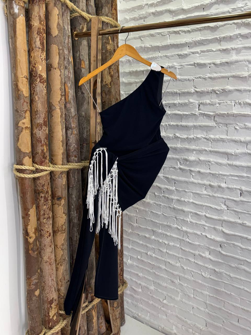 (ZAY) CONJUNTO SAIA FRANJAS+ BODY LADO UNICO DET. METAL