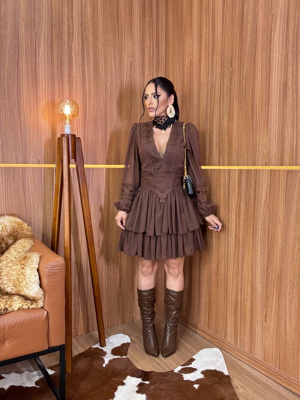 (BLN) VESTIDO CURTO MANGA LONGA DET EM RENDA GUIPIR