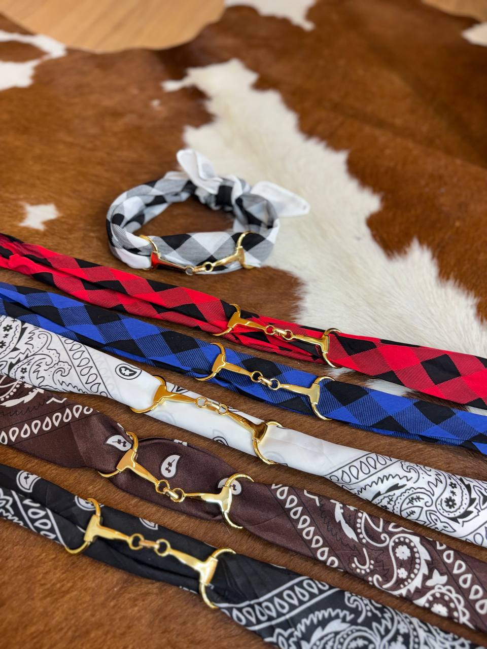 ( FJM) BANDANA C/DET METAL