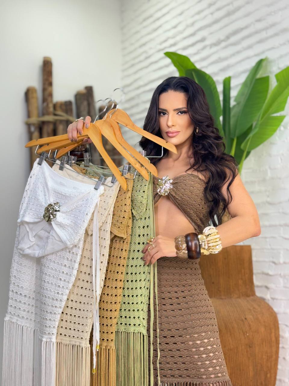 (B.D) CONJUNTO SAIA FRANJAS + TOP DET. METAL