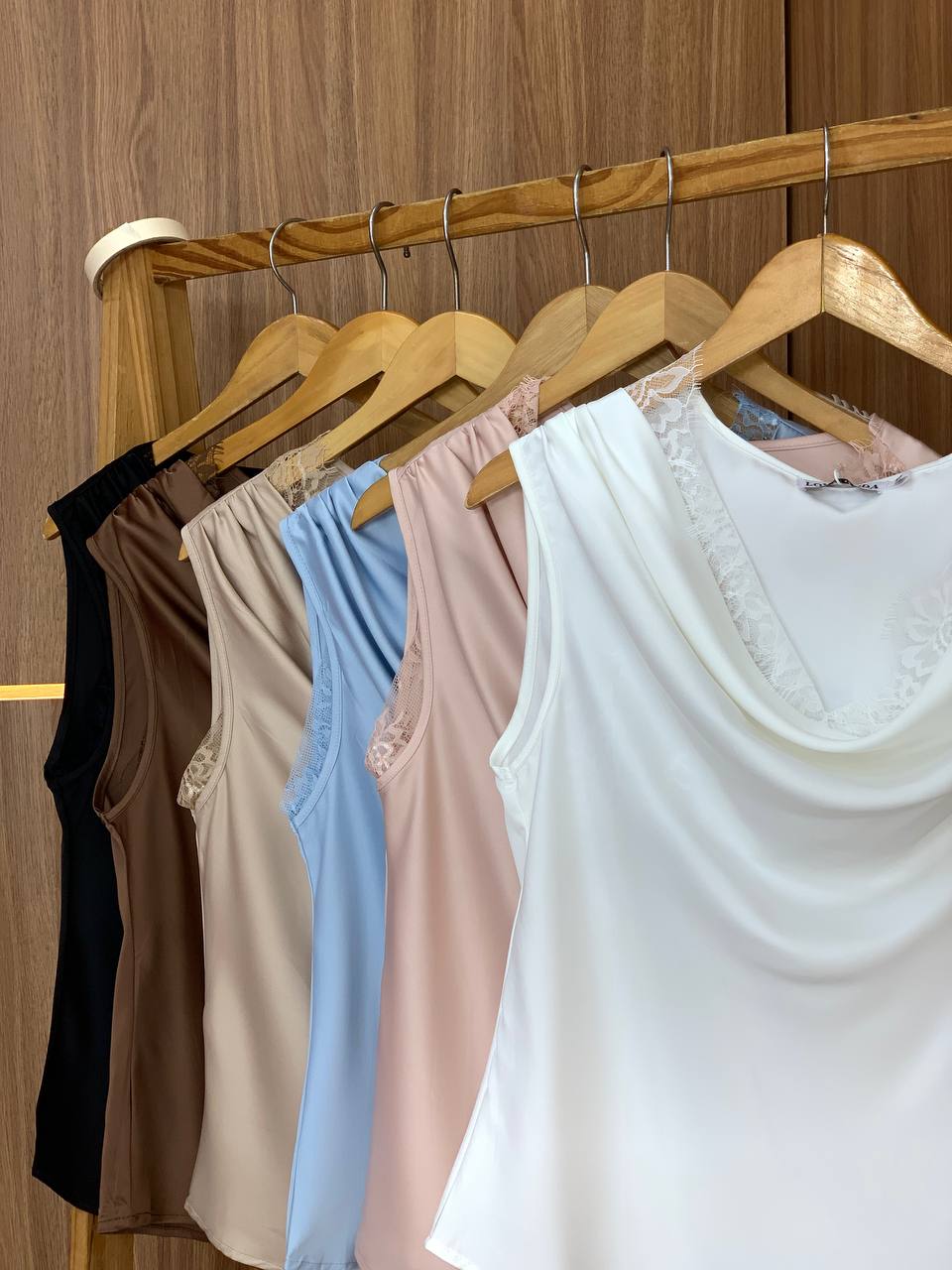(CHV) BLUSA CETIM DET RENDA
