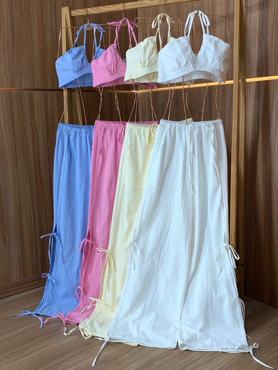 (ONS) CONJUNTO CALÇA DET. AMARRAÇÃO + TOP