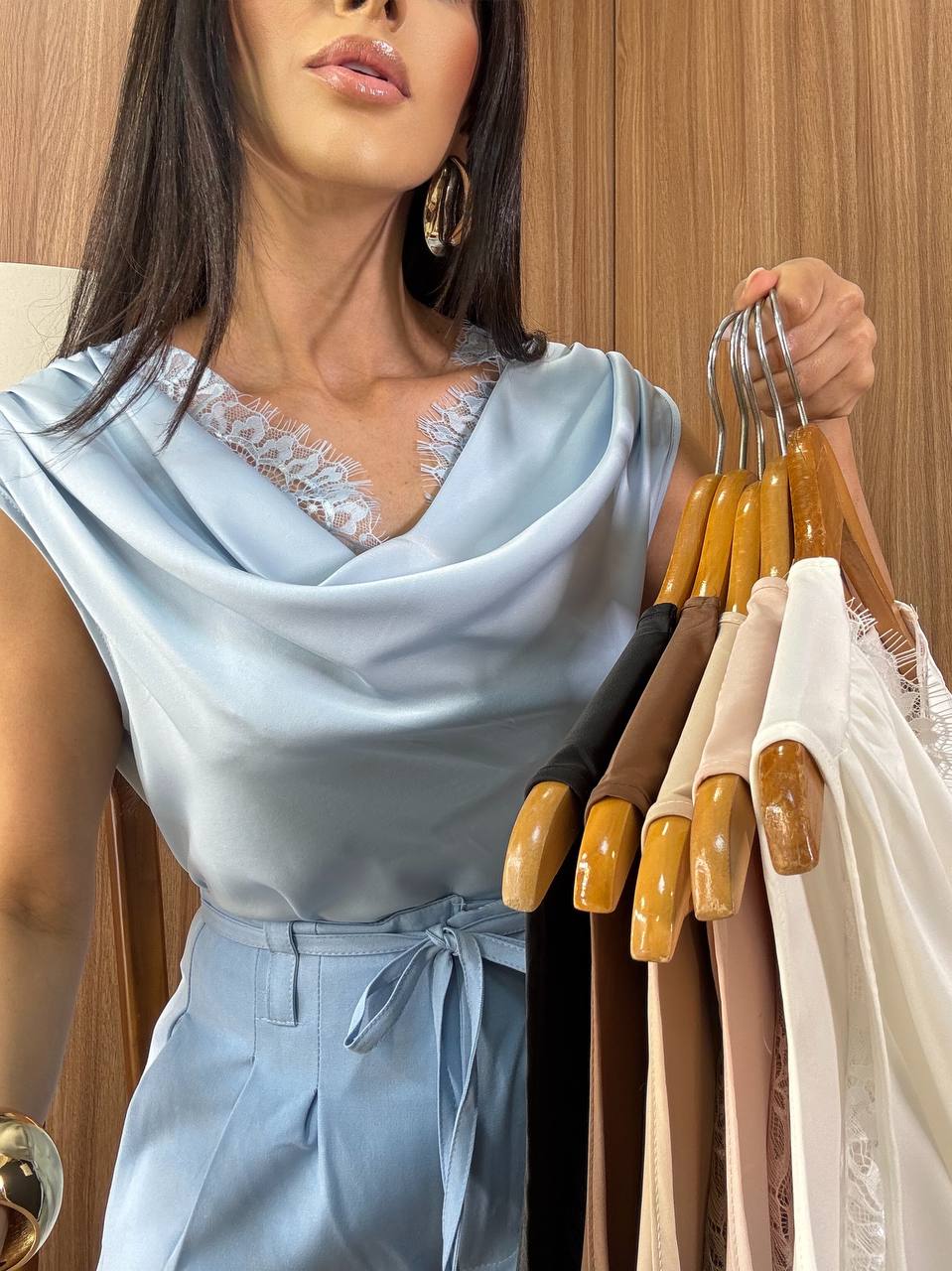(CHV) BLUSA CETIM DET RENDA