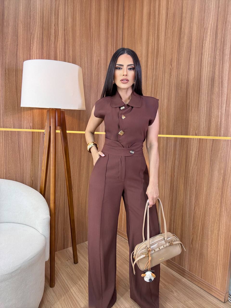 (M.A) CONJUNTO CALÇA + CROPPED DET BOTÕES QUADRADOS