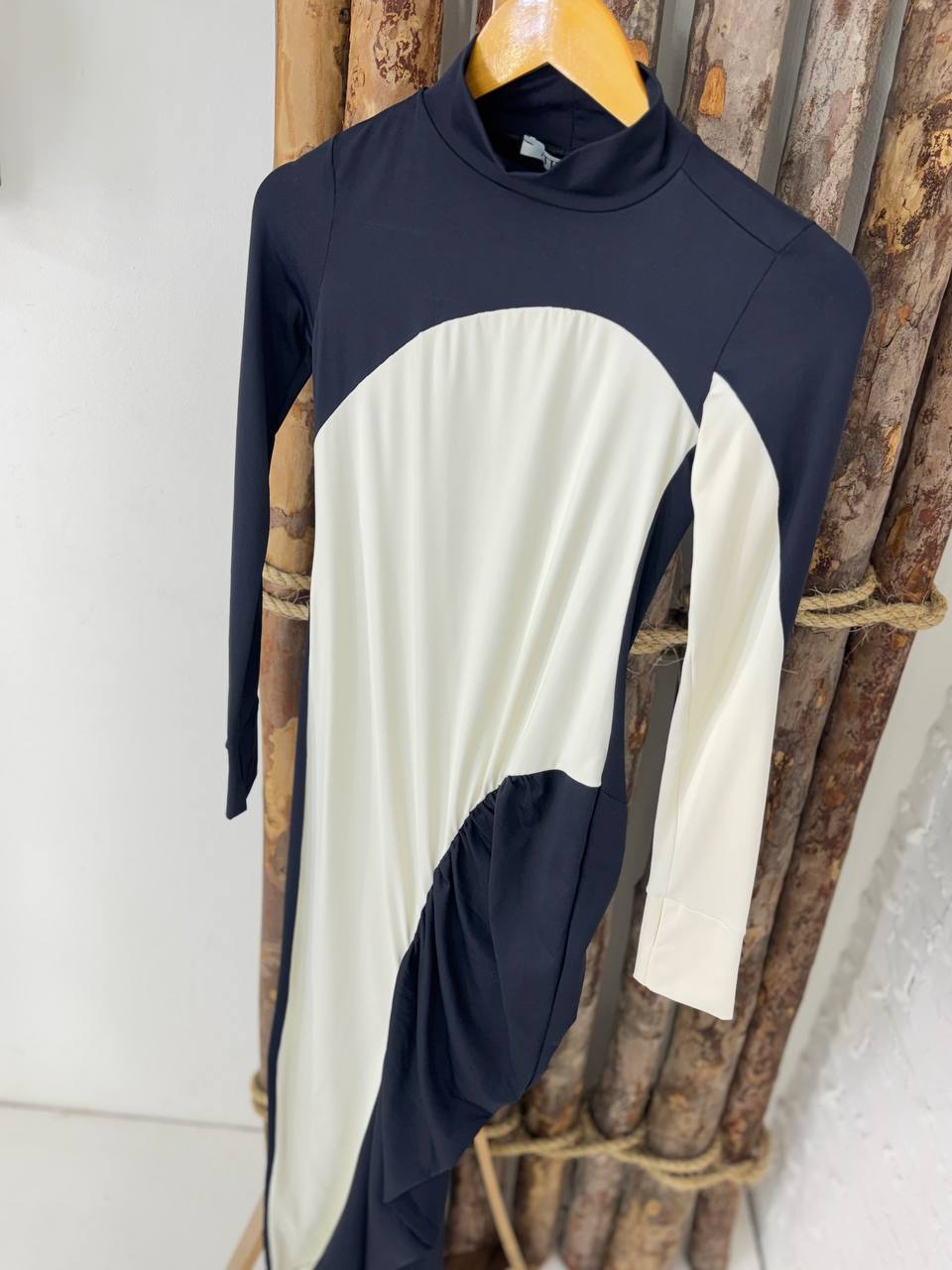 (ATTC) VESTIDO LONGO FRANZIDO DUO COLLOR DET DEDAL