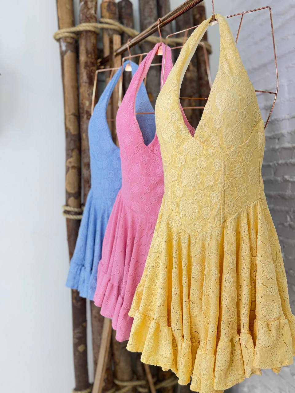(LAP) VESTIDO CURTO FRENTE UNICA
