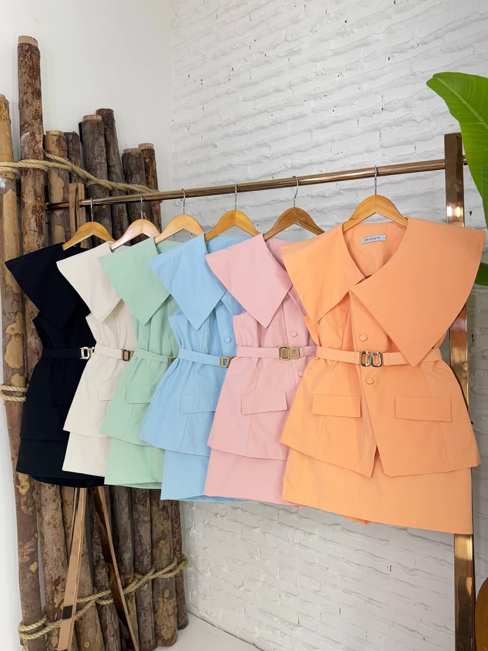 (JNY) CONJUNTO SHORT SAIA+BLUSA + CINTO