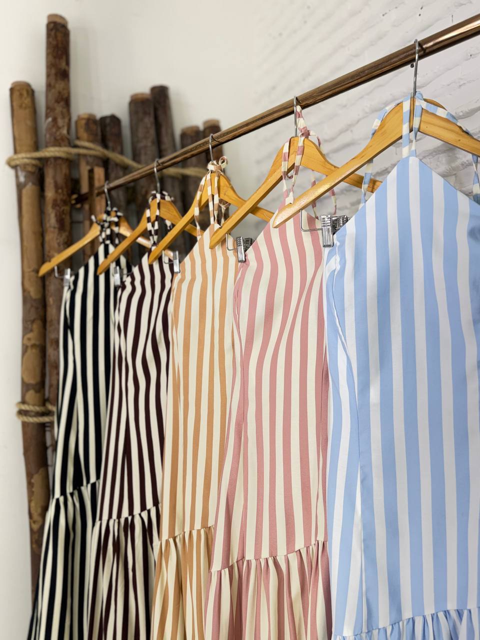 (PSP) VESTIDO LONGO LISTRA AMARRAÇÃO NO PESCOÇO